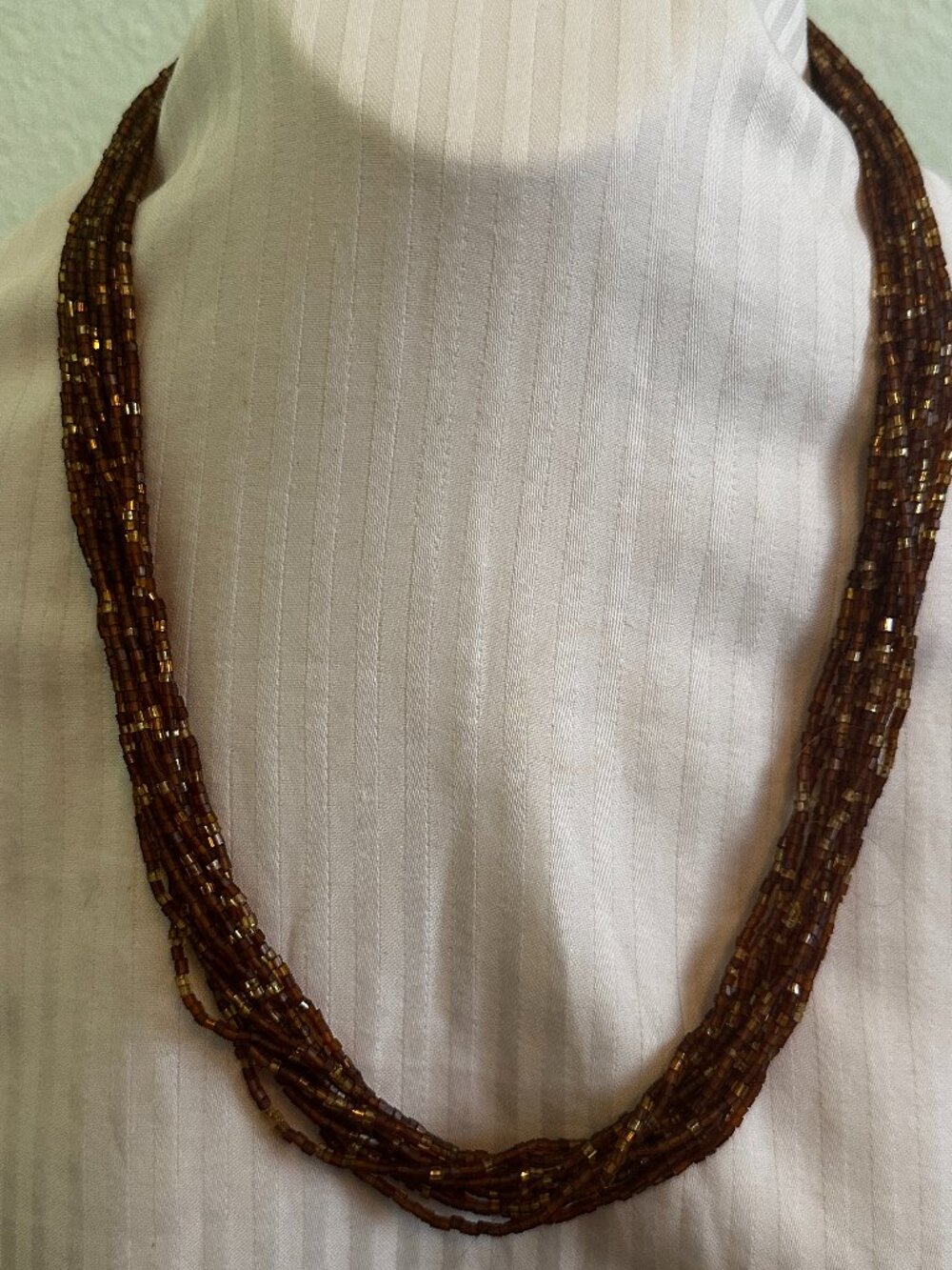 LOVELY! NEW 25" GOLD & LIGHT BROWN BEADED NECKLACE TWIST OR LOOSE QUICK SHIP!